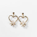 24K vergoldete Blumen-Herz-Ohrringe vampyy.shop
