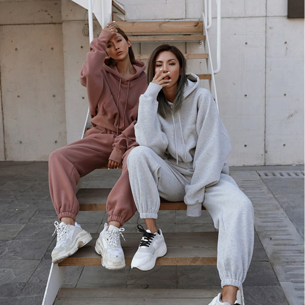 Women Warm Hoodie and Pants Set vampyy.shop